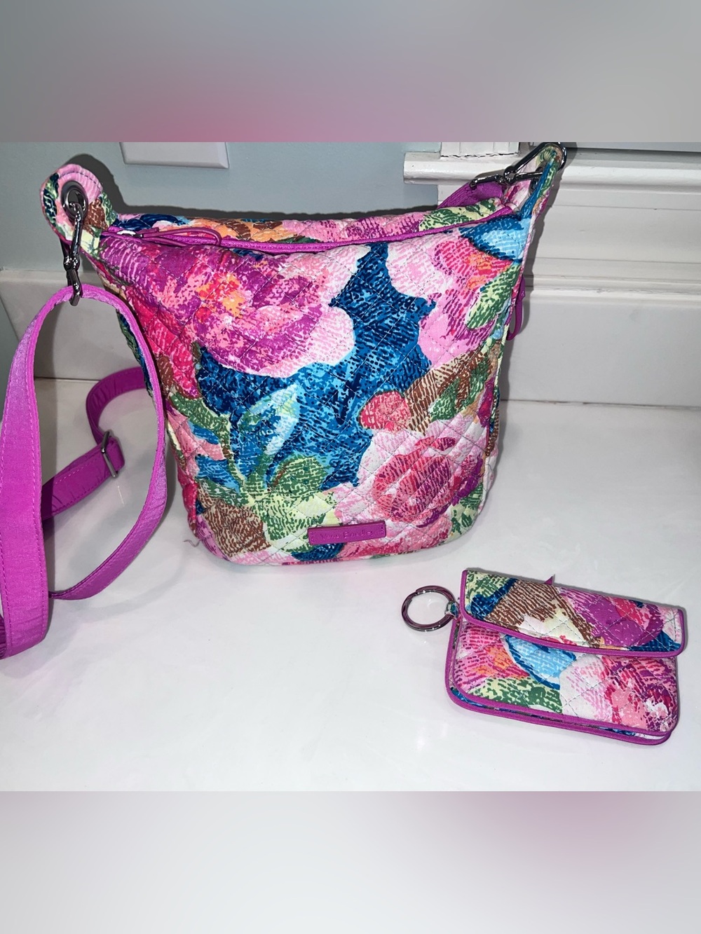 🌸Vera Bradley Carson Mini Hobo Crossbody & RFID  Zip ID case in Superbloom Set🌸